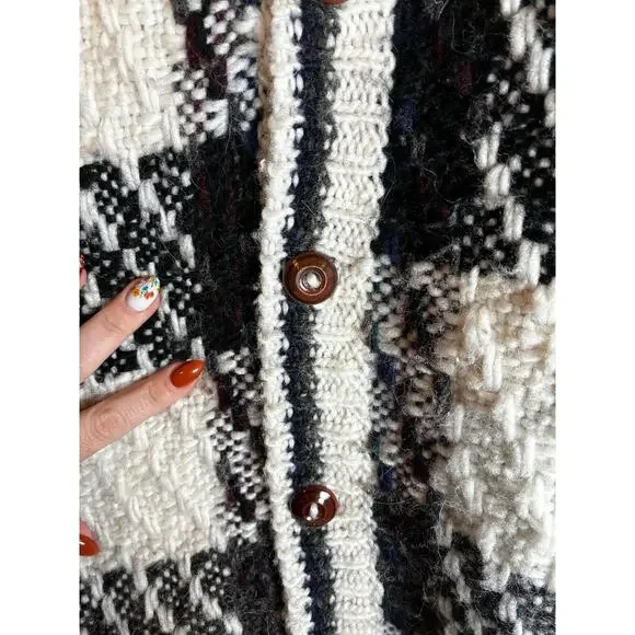 Otavalo Native American Wool L Hand Made in Ecuador Cardigan Chunky Knit - Picture 4 of 8